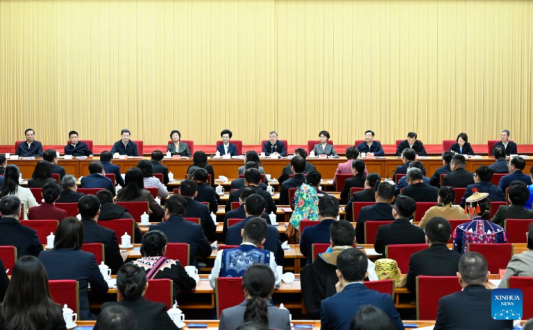 中国召开文化人才队伍建设工作会议